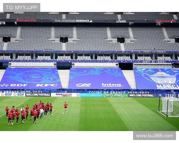 德甲球队比赛场地分布及主场优势分析